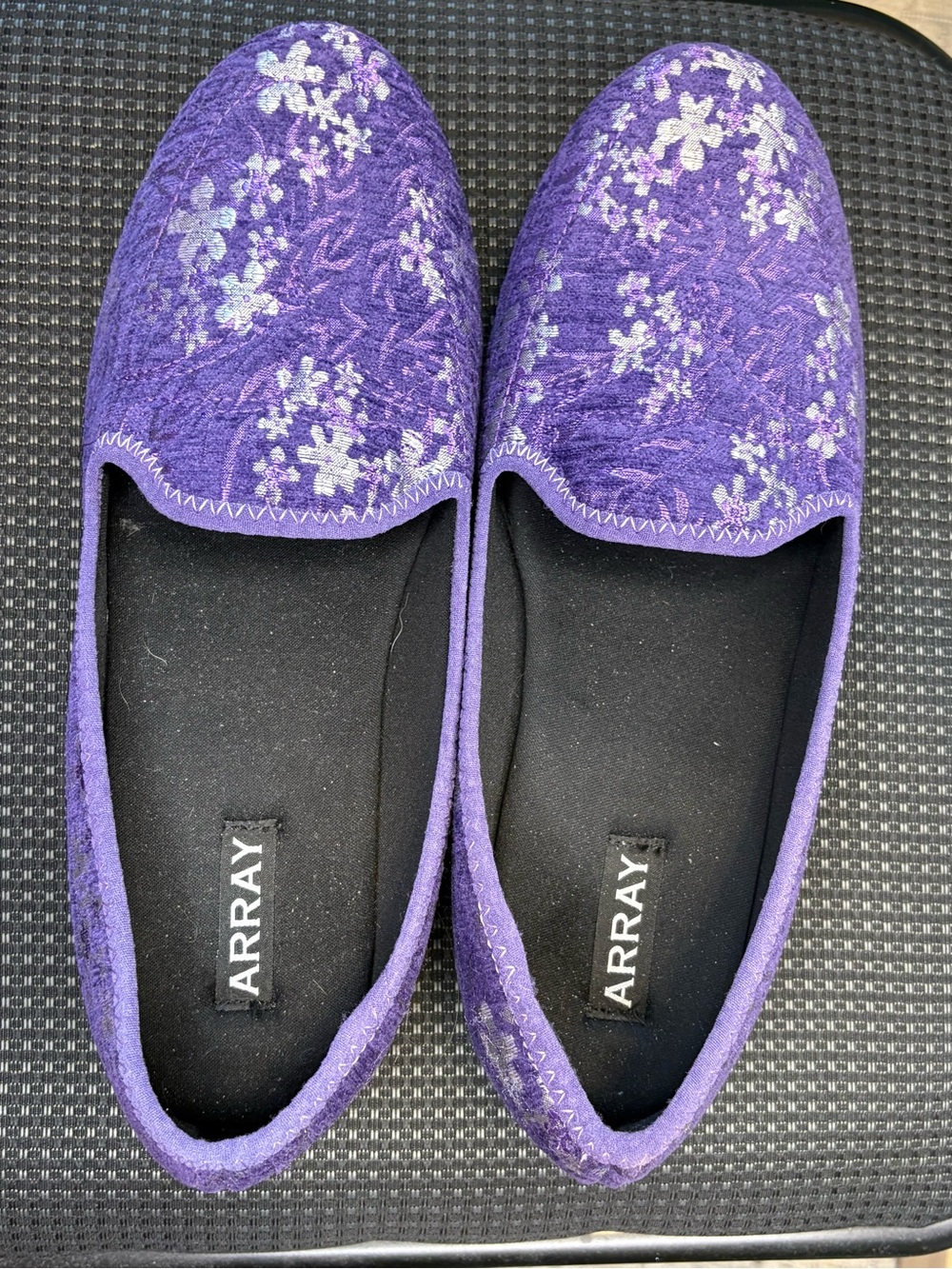 ARRAY Purple & Silver Floral Slip-On Women's Flats Size 12